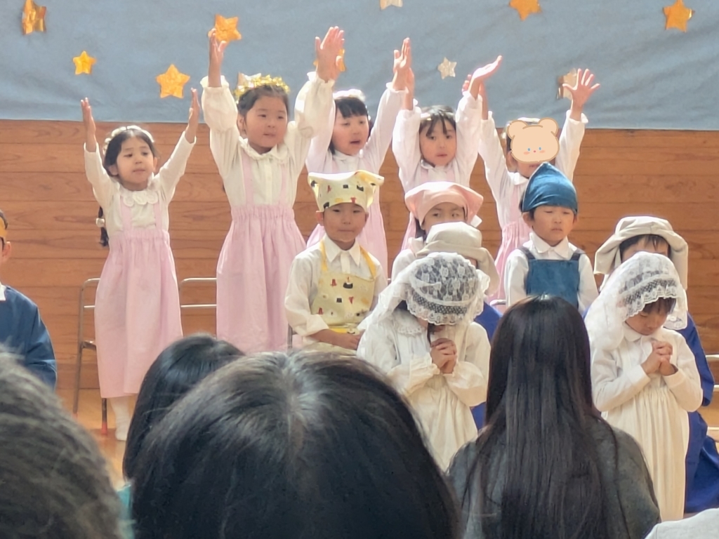 25-12-17-15-53-17-778_deco