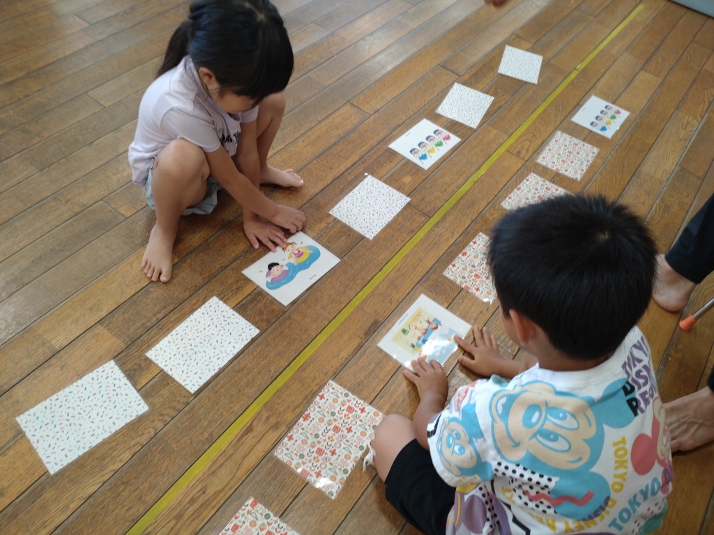 Yugo Saki matching game