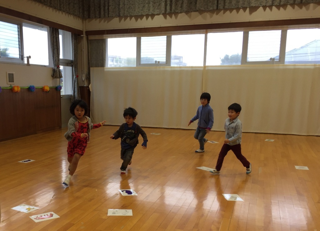 03playroom2